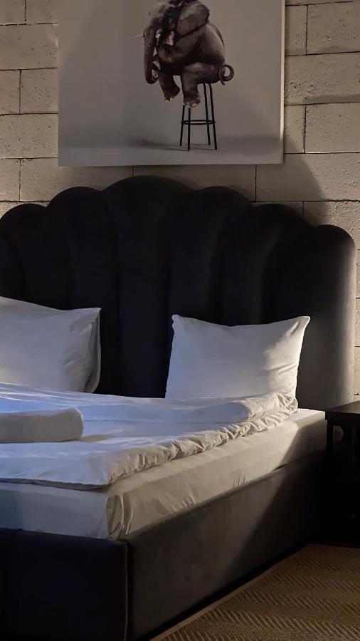 Hotel Manica Esentai City 알마티 외부 사진