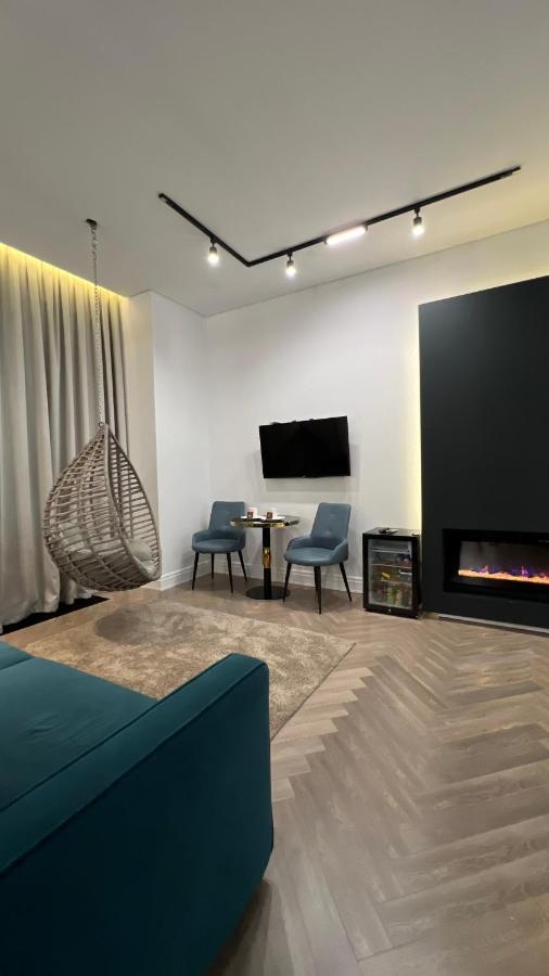 Hotel Manica Esentai City 알마티 외부 사진