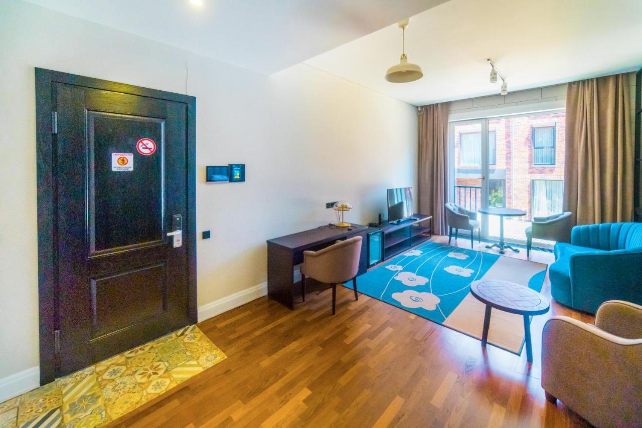 Hotel Manica Esentai City 알마티 외부 사진