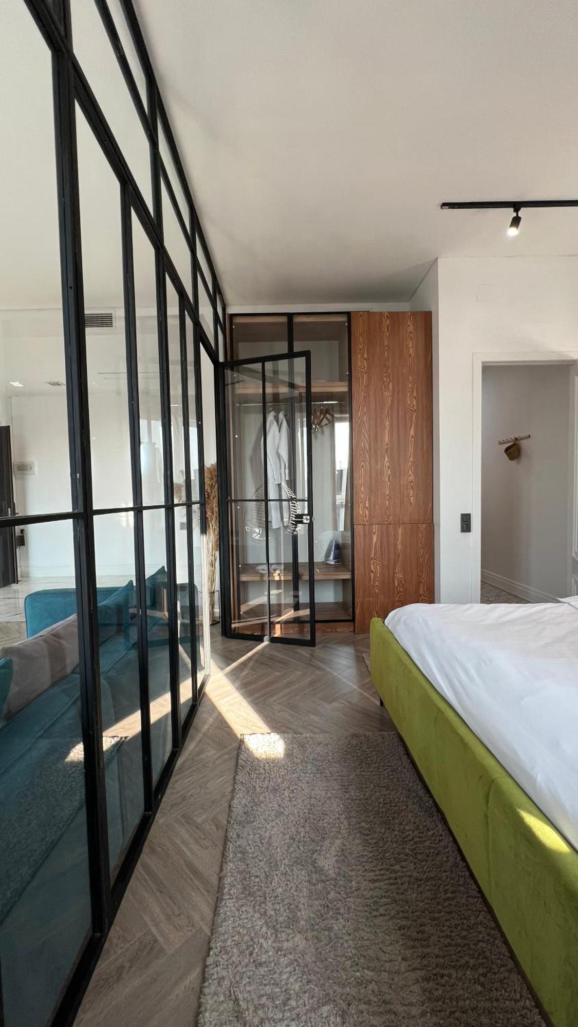 Hotel Manica Esentai City 알마티 외부 사진