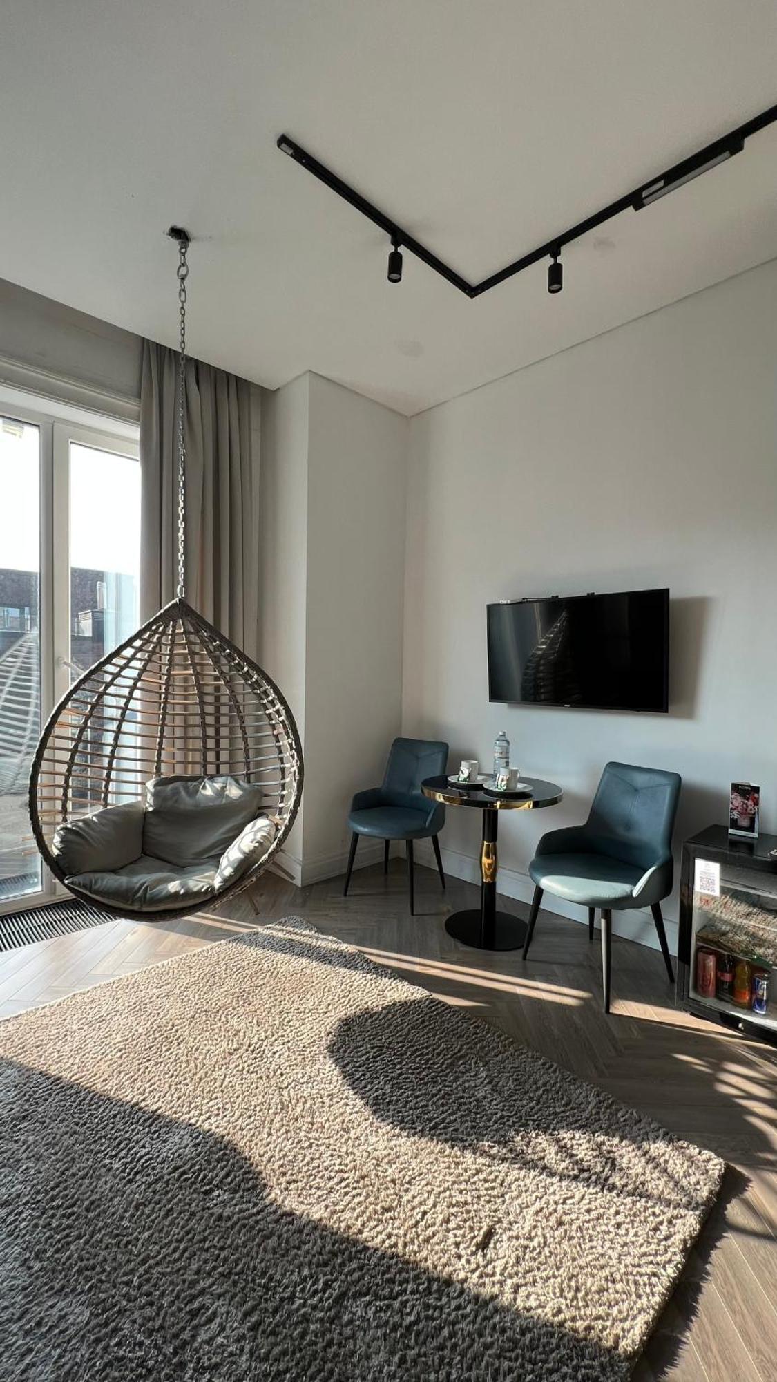 Hotel Manica Esentai City 알마티 외부 사진